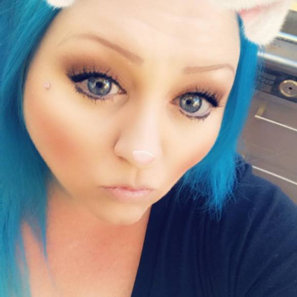 Meet your Posher, Jamie - Picture 1 of 1